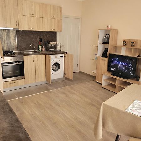 На Море В Сарафово Burgas City Eksteriør billede