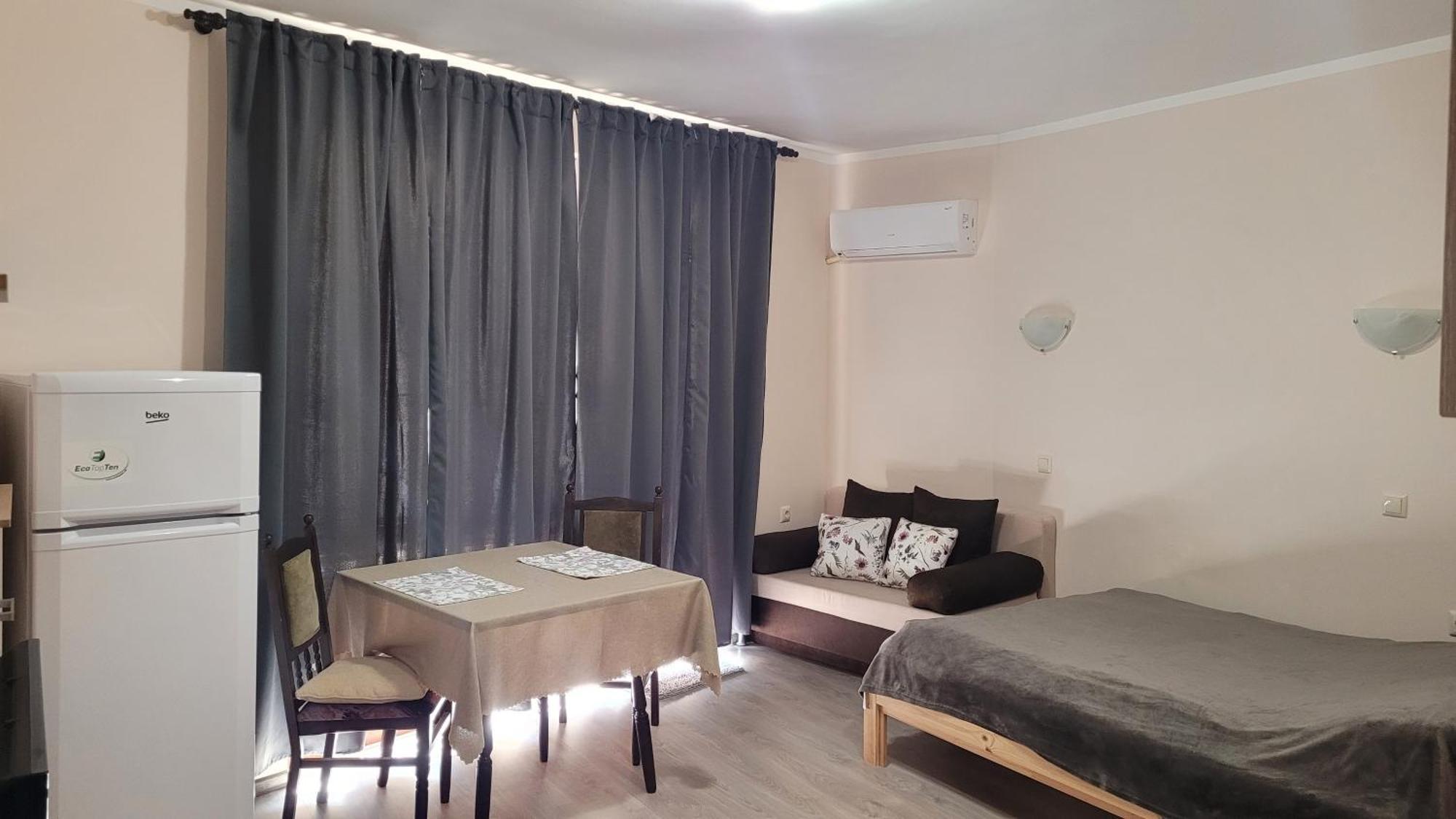 На Море В Сарафово Burgas City Eksteriør billede